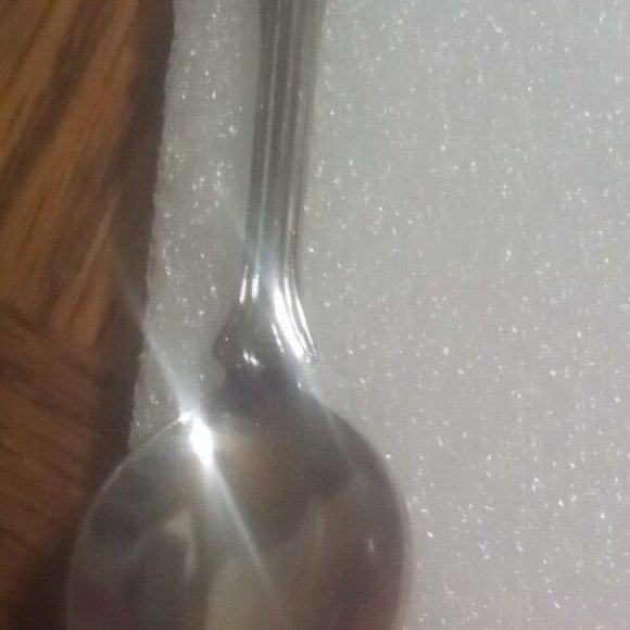 Canada Gazelle Silver Plated Souvenir Spoon - Picture 9 of 9